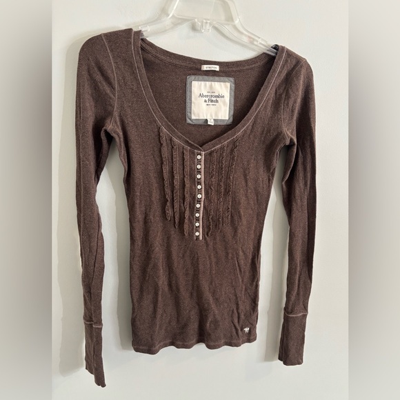 Vintage Y2K Abercrombie & Fitch Brown Long Sleeve Henley Moose Logo Size Small - Picture 1 of 6